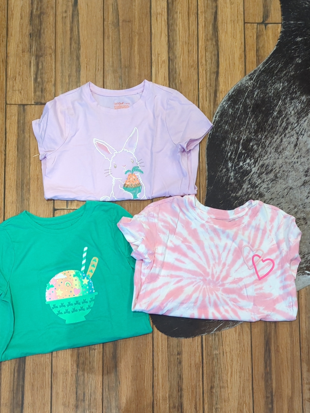 Cat & Jack Teal Girls' Graphic Tee Holiday Tees